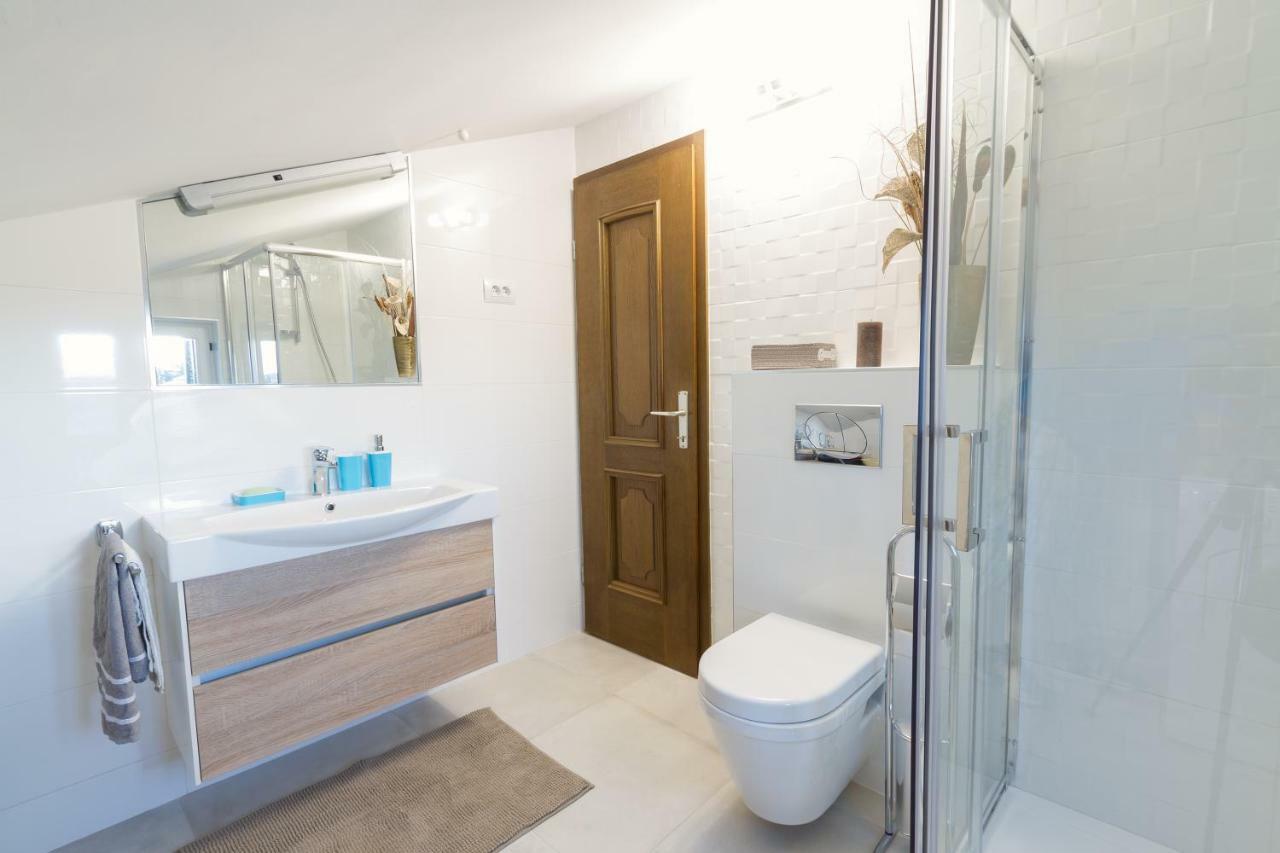 Apartments Mirjana Novigrad  Bagian luar foto